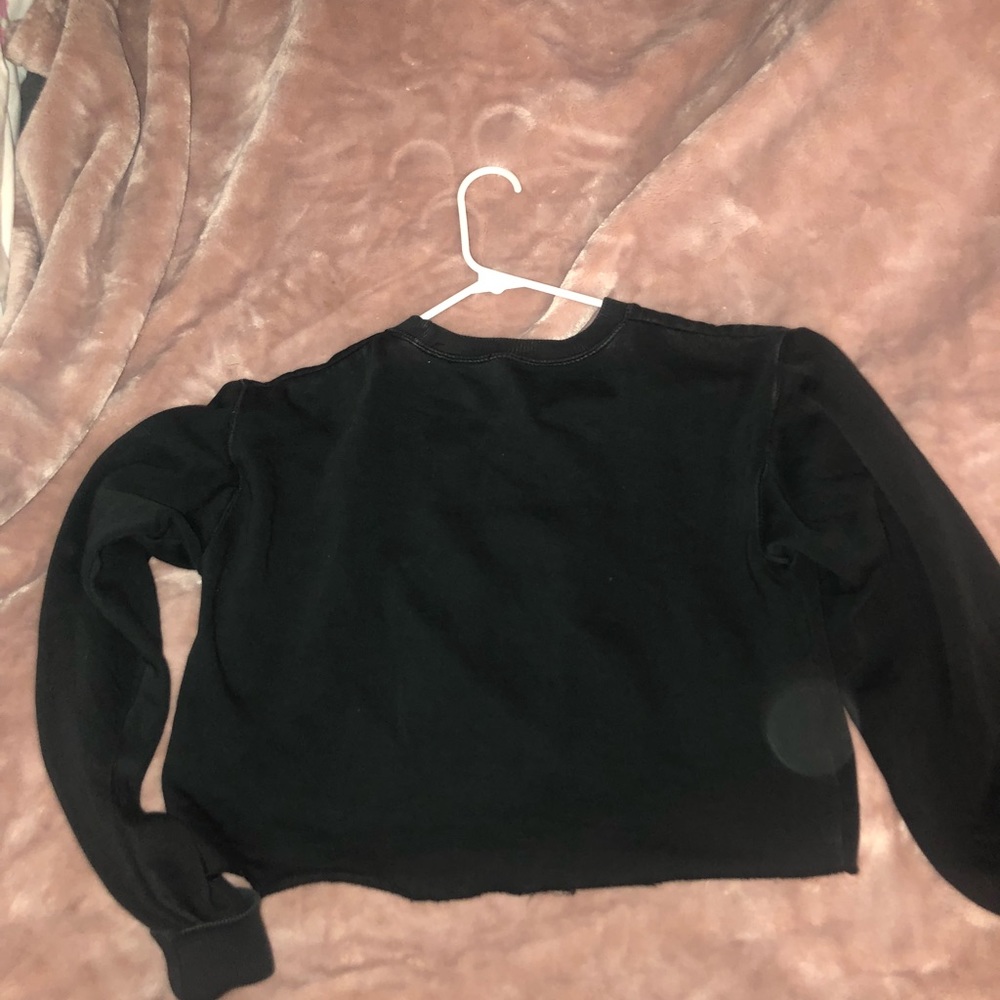 Crew Neck - Picture 2 of 3